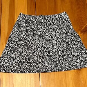 Ann Taylor loft Floral navy and White Women's Skirt